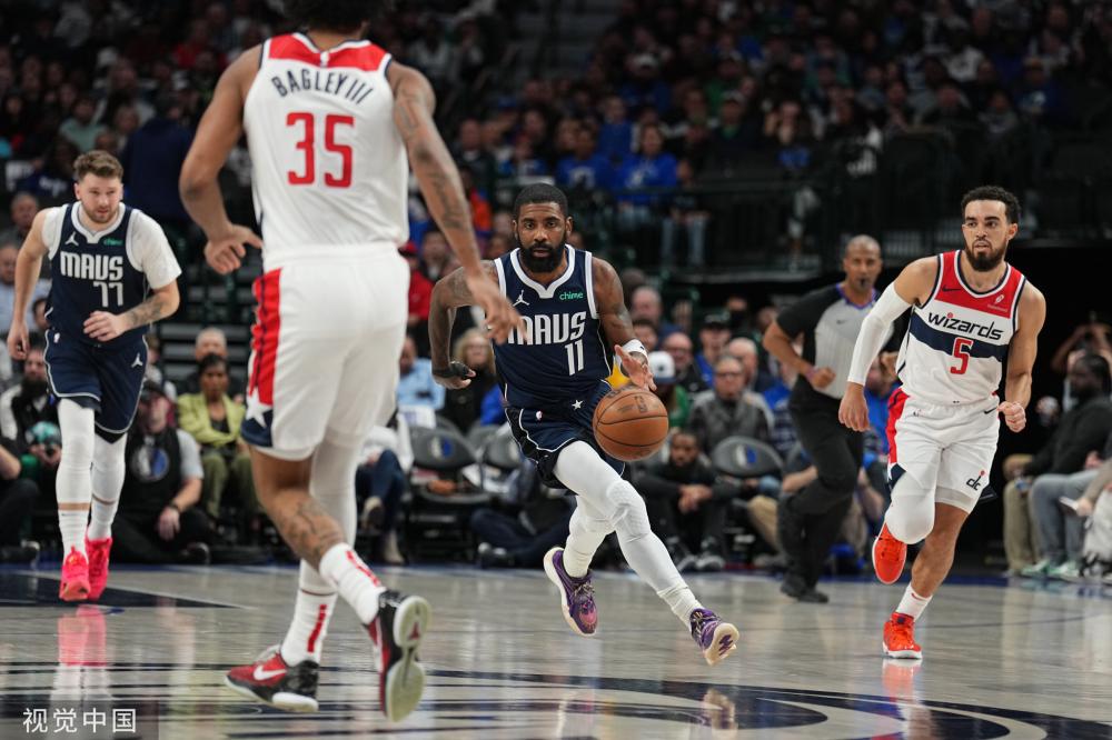 了他在场上 了他在场上