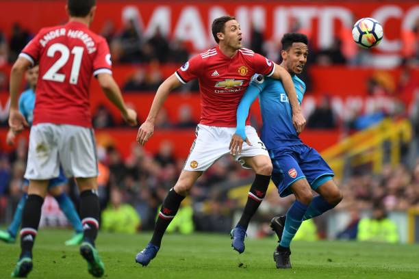 在执教曼联 在执教曼联